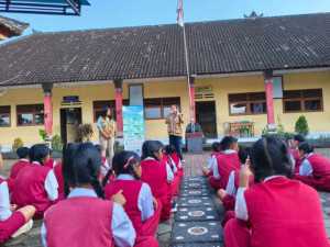 Serunya Siswa SD Negeri 2 Tihingan Belajar Kampung Iklim Lewat Games Edukatif
