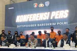 Pasutri Penghasut Aksi Geruduk Rumah Ahmad Sahroni, Dibekuk Polisi