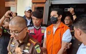 Mantan Kapolres Ngada Dituntut 20 Tahun Penjara dalam Kasus Seksual Anak