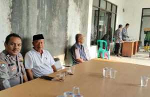 Bhabinkamtibmas Polsek Parungpanjang Sambang Warga Untuk Perkuat Kamtibmas dan Kedekatan Dengan Masyarakat