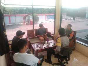 Bersinergi, Bhabinkamtibmas Polsek Parung dan Babinsa Koramil 0621/22 Beri Himbauan Kamtibmas kepada Warga