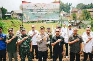 Polres Bogor Laksanakan Penanaman Jagung Serentak Kuartal IV Dukung Program Ketahanan Pangan Nasional