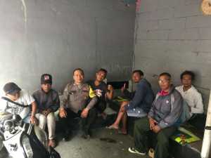 Bhabinkamtibmas Sambang Warga Desa Tugu Selatan, Ciptakan Situasi Kamtibmas Yang Aman Dan Kondusif