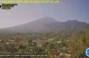 Gempa dan Aktifitas Gunung Slamet Keluarkan Asap, BPBD Imbau Warga Tenang