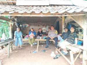 Bhabinkamtibmas Polsek Parung Jalin Kedekatan dengan Warga, Sampaikan Imbauan Kamtibmas