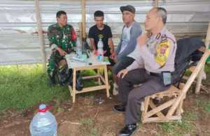 Sinergitas TNI-POLRI dengan Warga Wilayah Desa Binaan Giat Coolingsistem Warga,untuk Menjaga Harkamtibmas Wilayah.