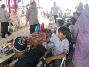 Bhabinkamtibmas Polsek Leuwiliang Sambang Warga Dalam Tangka Harkamtibmas di Wilayah