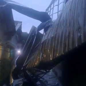 Bangunan Yohan dan Rumah Warga Diterjang Angin Puting Beliung di Desa Leuwiliang 