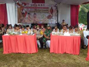 Kapolsek Dramaga Bersama Forkompincam Kecamatan Dramaga Hadir dalam kegiatan Upacara Pembukaan Gladianpinru Tingkat Ranting Kwartir Ranting Dramaga tahun 2025