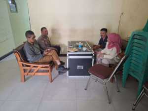 Bhabinkamtibmas Polsek Cisarua Laksanakan Sambang untuk Ciptakan Kamtibmas di Desa Tugu Utara