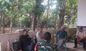 Sinergi Bhabinkamtibmas dan Babinsa Polsek Parung Jaga Kondusifitas Wilayah, Sosialisasikan Jam Malam dan Cegah Tawuran Pelajar