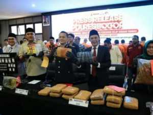 Ungkap 114 Kasus Narkoba, Bupati Bogor Apresiasi 100 Hari Kerja Untuk Kapolres Bogor 