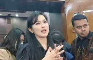 Sandra Dewi cabut gugatan keberatan penyitaan aset, begini alasannya