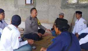 Bhabinkamtibmas Desa Mekarsari Sambang Warga, Sampaikan Himbauan Kamtibmas di Kecamatan Rumpin