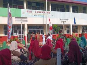 Kapolsek Dramaga Hadiri  Apel Upacara Gabungan Forkompicam Juga Ka Desa Cikarawang Di Kantor Desa Depan SDN Cikarawang Kecamatan Dramaga