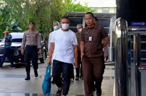 KPK: Gubernur Riau Abdul Wahid sempat kabur saat OTT