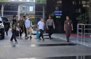 Sudah tetapkan tersangka, KPK ungkap modus "jatah preman" dalam kasus Gubernur Riau Abdul Wahid