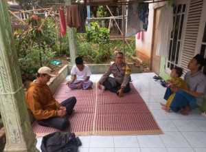 Bhabinkamtibmas Polsek Cigudeg Sambang Warga Dalam Rangka Harkamtibmas di Wilayah