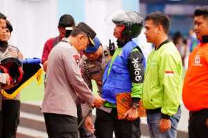 Kapolri Pimpin Apel Ojol Kamtibmas di Jabar: Bersatu Padu Jaga Keamanan