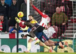 Kecolongan di penghujung laga, Arsenal ditahan imbang Sunderland 2-2