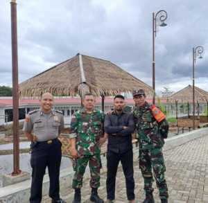 Sinergitas TNI-POLRI Bhabinkamtibmas Polsek Cijeruk dan Babinsa Sambang Warga Desa Sukaharja