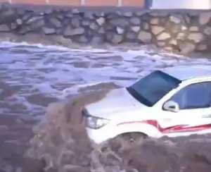 Mekah dilanda banjir besar, jalanan berubah jadi sungai