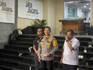 Diperiksa 9 jam di Polda Metro, Roy Suryo dkk tak ditahan