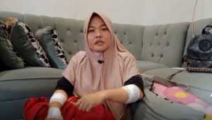 Ibu Guru SD berani lawan begal bersajam yang rampas motornya 