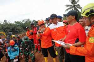 Percepat pencarian korban longsor Cilacap, BNPB lakukan modifikasi cuaca