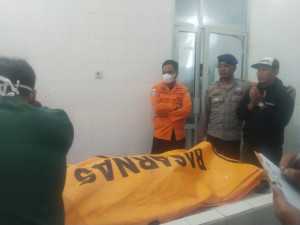 1 dari 2 pemancing terseret ombak Pantai Cikeueus Sukabumi ditemukan tewas dalam kondisi mengenaskan