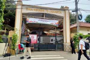 Bohongi ortu ngaku untuk ekskul, pelaku ledakan SMAN 72 beli bahan bom via online