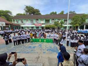 Kapolsek Dramaga Hadir Dalam Kegiatan Bersama Forkompimcam  Upacara Peringatan Hari Guru Nasional Tahun 2025 Tingkat Kecamatan Dramaga