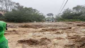 17 orang meninggal dan 58 terluka akibat banjir dan longsor di Sumut