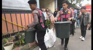 Gunakan bahan berbahaya tawas dan potasium, pabrik mie di Bogor digerebek polisi