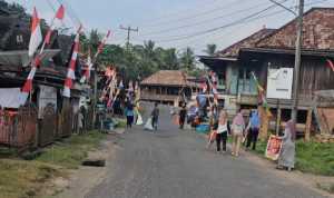 Kegiatan Gotong Royong Rutin di Desa Rantau Sialang Jadi Contoh Positif bagi Masyarakat