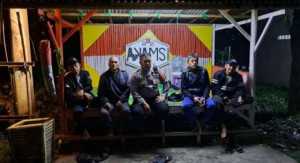 Bhabinkamtibmas Polsek Ciampea Kontrol Petugas Ronda Malam, Sampaikan Pesan Kamtibmas