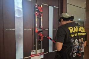 KPK amankan 10 orang dalam OTT di Bekasi, ruang Bupati disegel