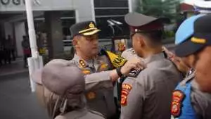 Kapolres Bogor Pimpin Apel Kenaikan Pangkat, Lanjutkan Penanaman Pohon.