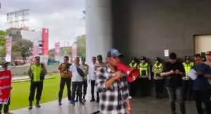 POSE RI Gelar Aksi Unjuk Rasa di Kantor OJK Sumsel, Protes Dugaan PMH PT Sensenow AI di Palembang