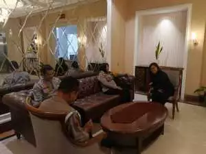 Kapolsek Megamendung Sambangi Pihak Hotel /Resort Diwilayah Kecamatan Megamendung Pastikan Harkamtibmas Aman Kondusif