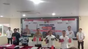 Polda Sumsel Bongkar Dua Kasus Mafia Pupuk Subsidi, Delapan Tersangka Ditangkap