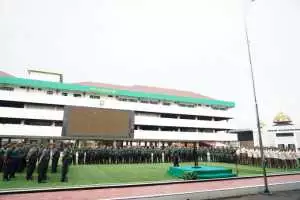 Konsisten Jaga Disiplin dan Nasionalisme, Kodam II/Sriwijaya Sriwijaya Gelar Upacara Bendera diawal bulan Februari