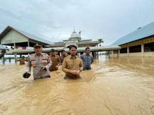 Pengungsi korban banjir di Aceh Barat sudah kembali ke rumah seluruhnya