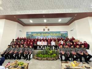 Membumikan Al-Qur’an, Melangitkan Generasi Qur’ani: MAN 1 Palembang Wisuda 283 Hafiz dan Hafizah