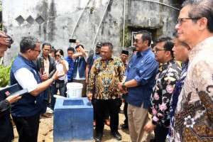 Ketua DPRD Budi Azhar Mutawali Dampingi Bupati Sukabumi H.Asep Japar Resmikan Reaktor Biogas dan Solar Dryer House di Simpenan