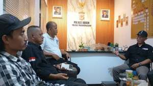 Kapolsek Parung Panjang Terima Piagam Penghargaan dari FWJI Korwil Bogor Raya