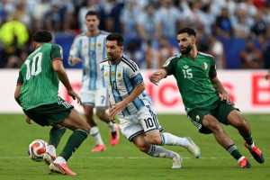 Messi hattrick, Argentina gebuk Aljazair 3-0