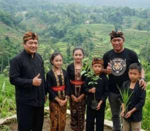 Di Mana Bumi Kupijak Di Situ Langit Kujunjung!  MAUNG Mojokerto Dukung Penuh Pelestarian Tradisi Jolotundo