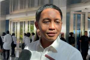 Amplop Menhut Raja Juli diduga berasal dari uang pemerasan 914 petani