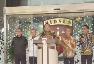 Diduga menyeret Jampidsus, Prabowo diminta tarik TNI dan tidak intervensi kasus korupsi yang ditangani Polri